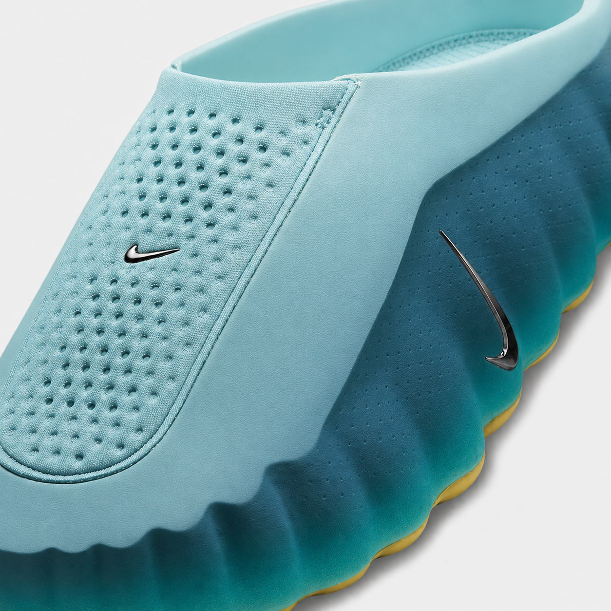 Nike Mind 001 Slide Geode Teal Light Menta